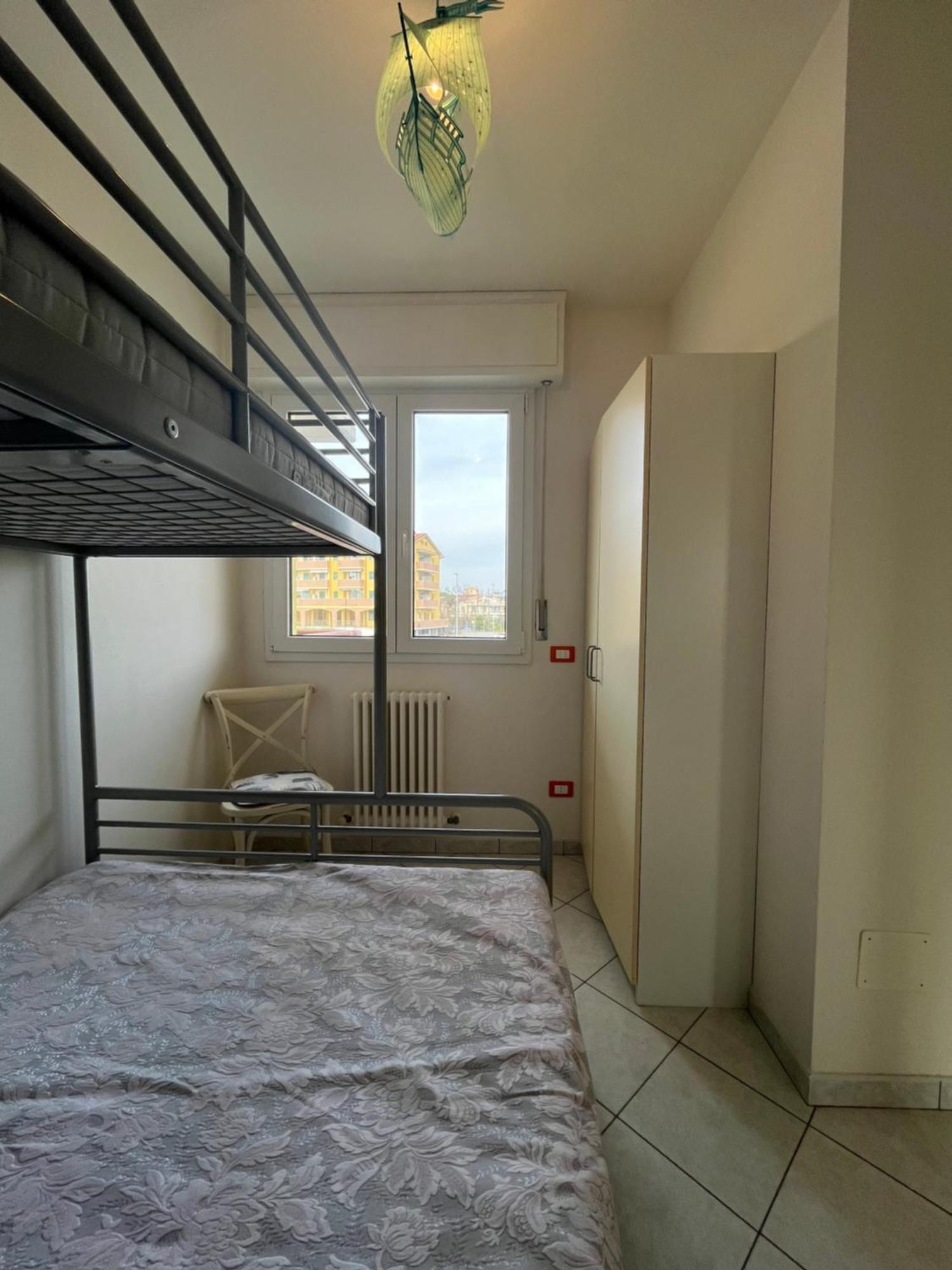 La Stella Blu Apartment Гатео а Маре Екстериор снимка