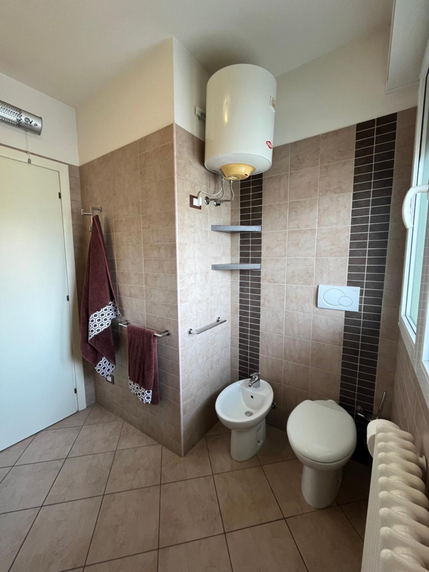 La Stella Blu Apartment Гатео а Маре Екстериор снимка
