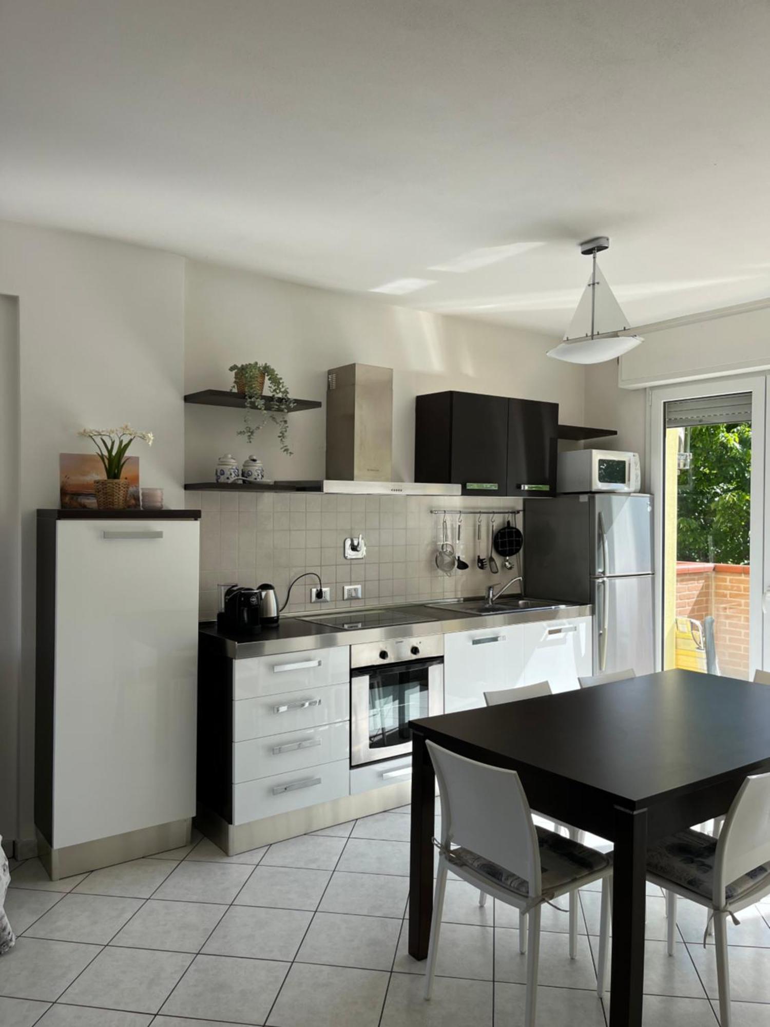 La Stella Blu Apartment Гатео а Маре Екстериор снимка